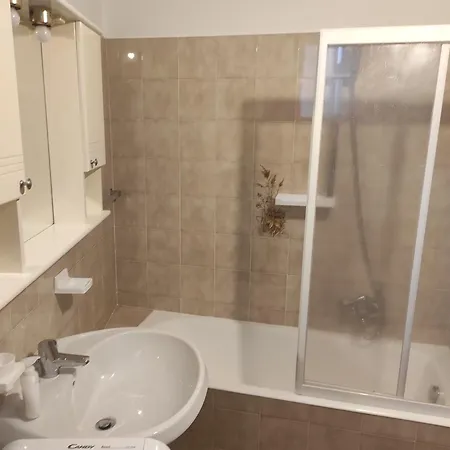 Da Margherita E Giovanni Apartmán Mandello del Lario